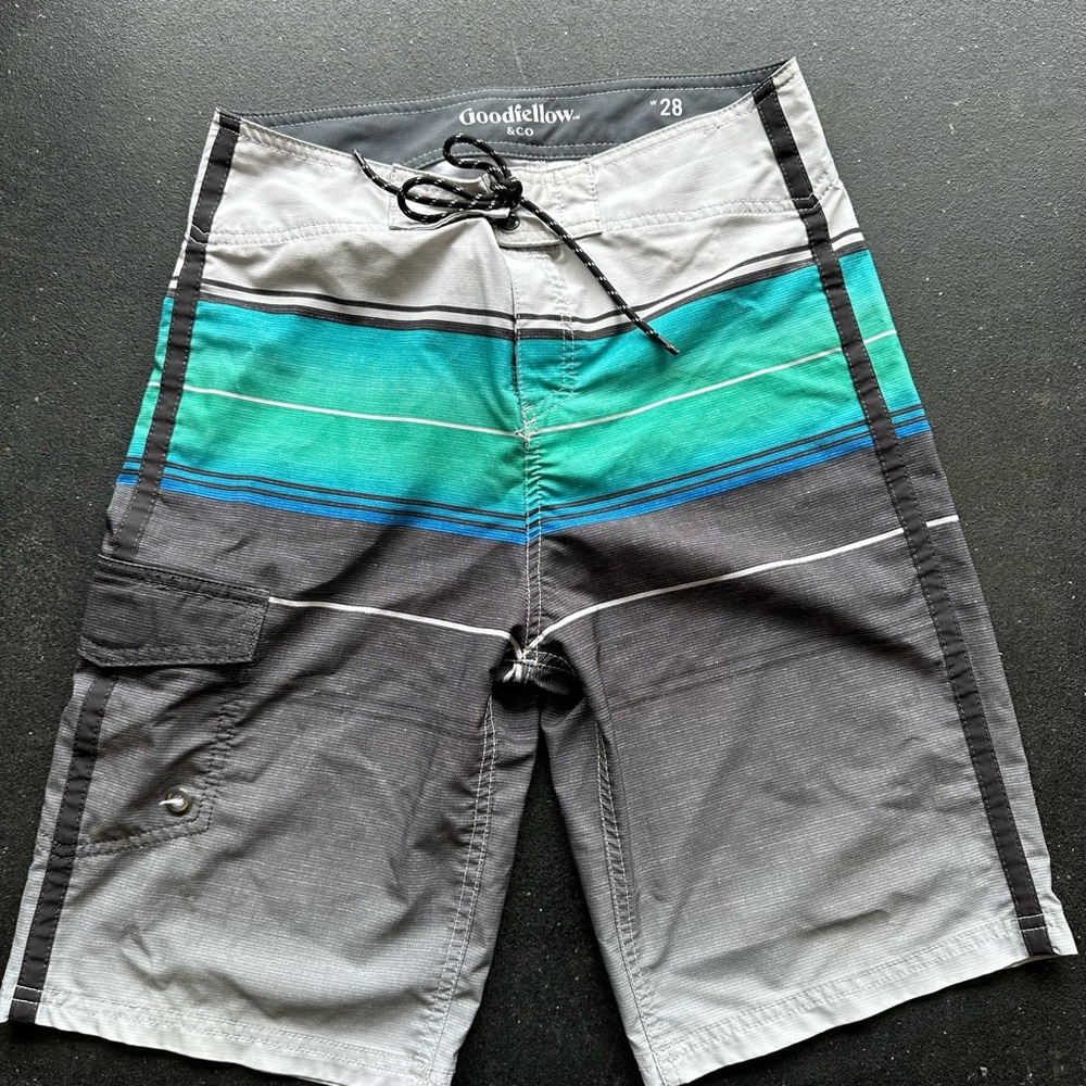 Hybrid shorts/swim trunks size 28” waist